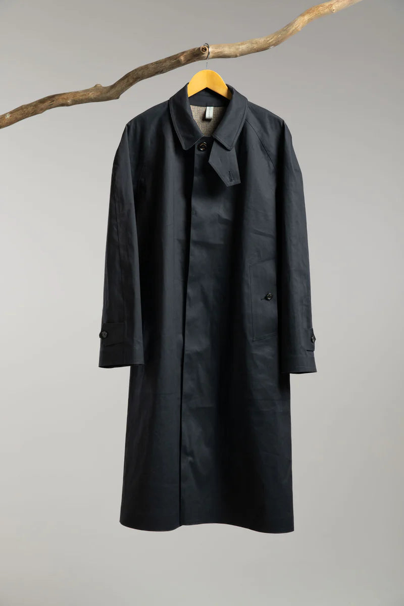 Hancock Article 73 - Single Breasted Long Coat with Newspaper Pockets